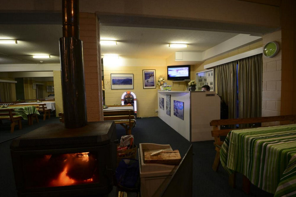 ג'ינדביין Alpine Resort Motel מראה חיצוני תמונה